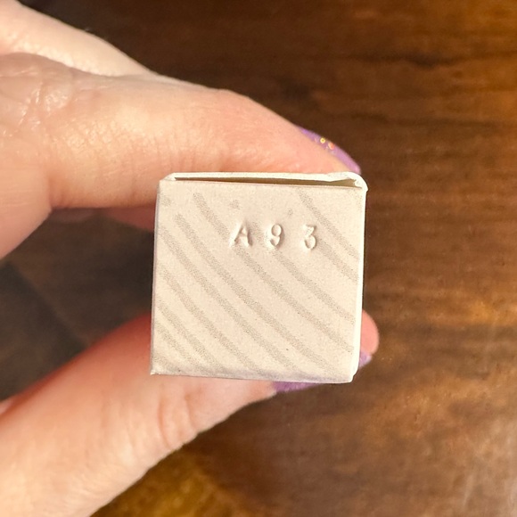 Clinique Quickliner For Brows Eyebrow Pencil Soft Chestnut 02 .002oz/.06g NIB - Picture 6 of 7